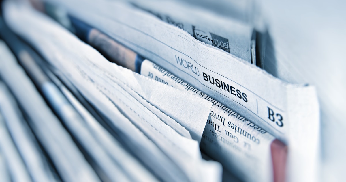 James Van Der Beek, 'Dawson's Creek' Star, Dies at 48 After Cancer Battle